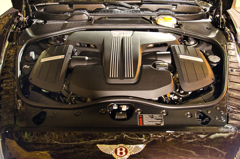 Bentley Flying Spur V8 - fotografia:www.luxury360.es